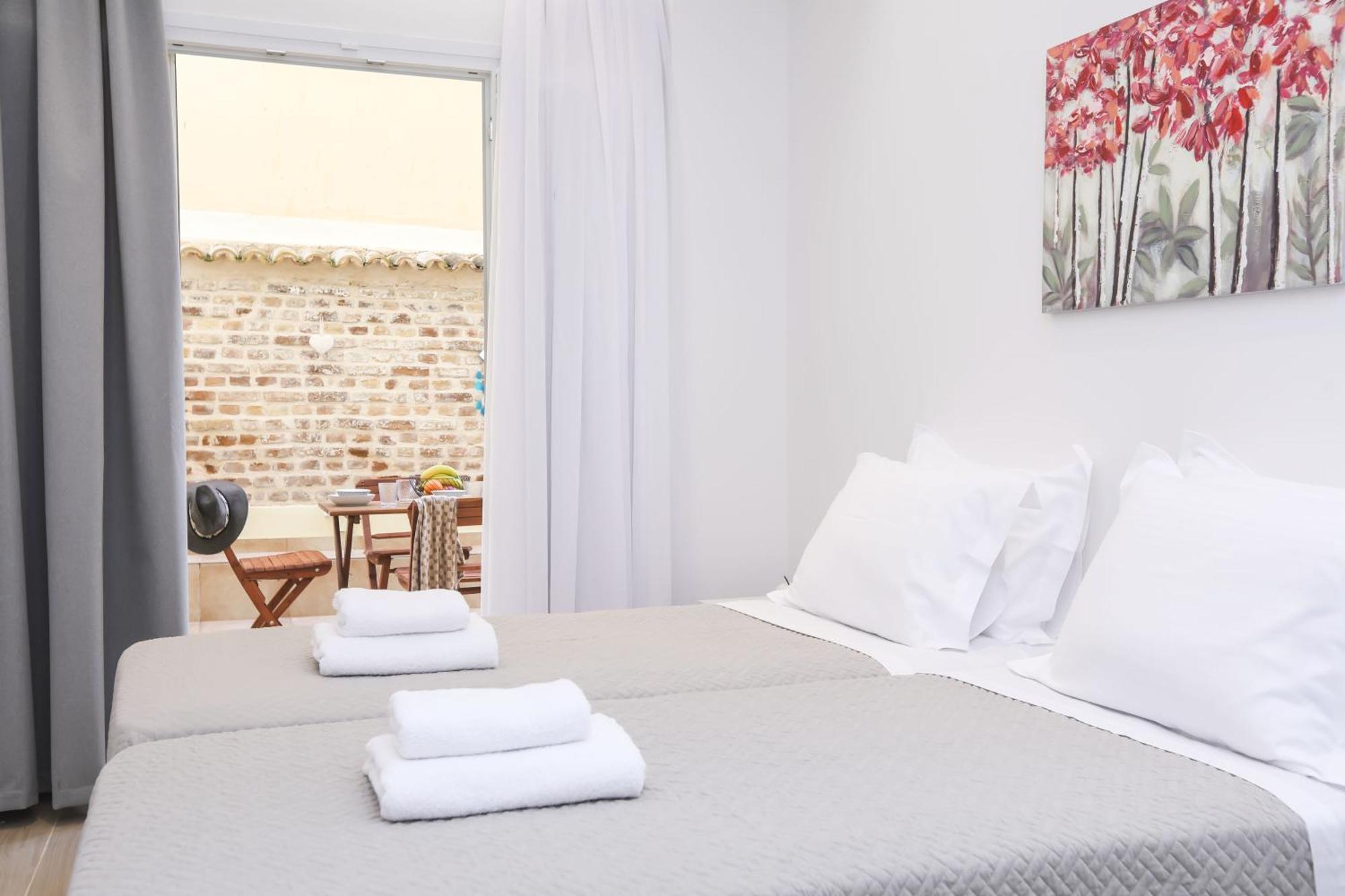 Elisavet City Apartment With Veranda Corfu  Экстерьер фото